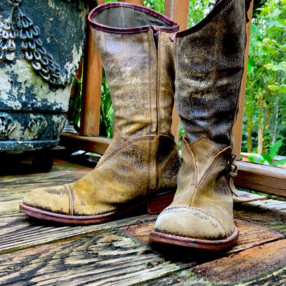 Men’s Kowalski handmade boots and unisex